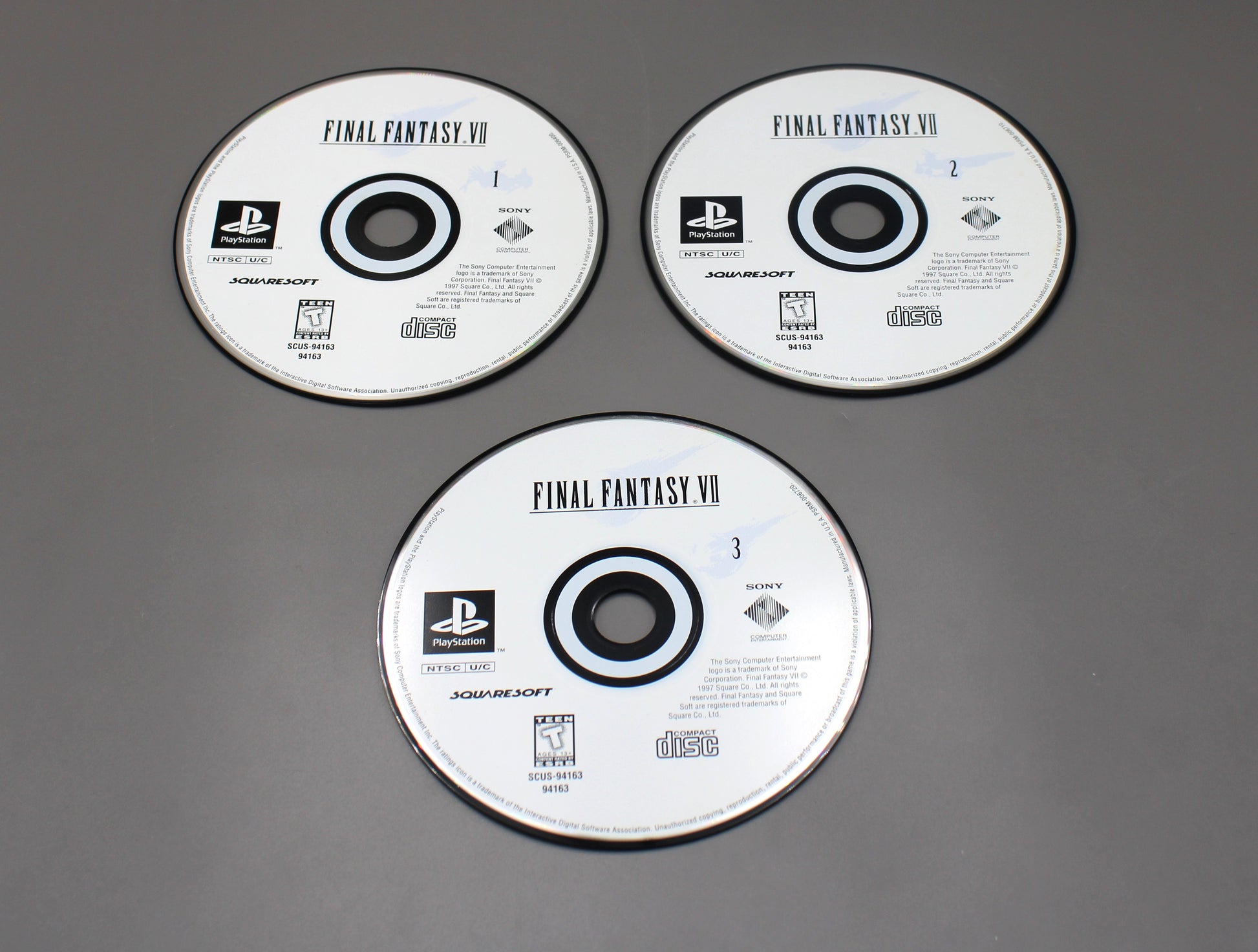 Final Fantasy VII 7 Misprint (PlayStation 1, PS1, 1997) CIB, Black Label!